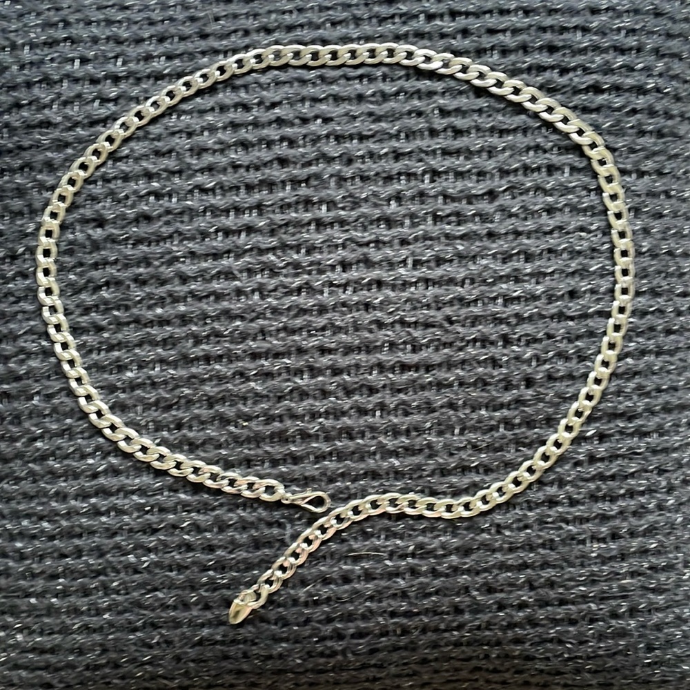 Women’s chain belt